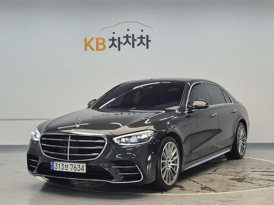 Mercedes-Benz S-Class 2021