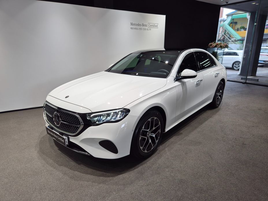 Mercedes-Benz E-Class 2026