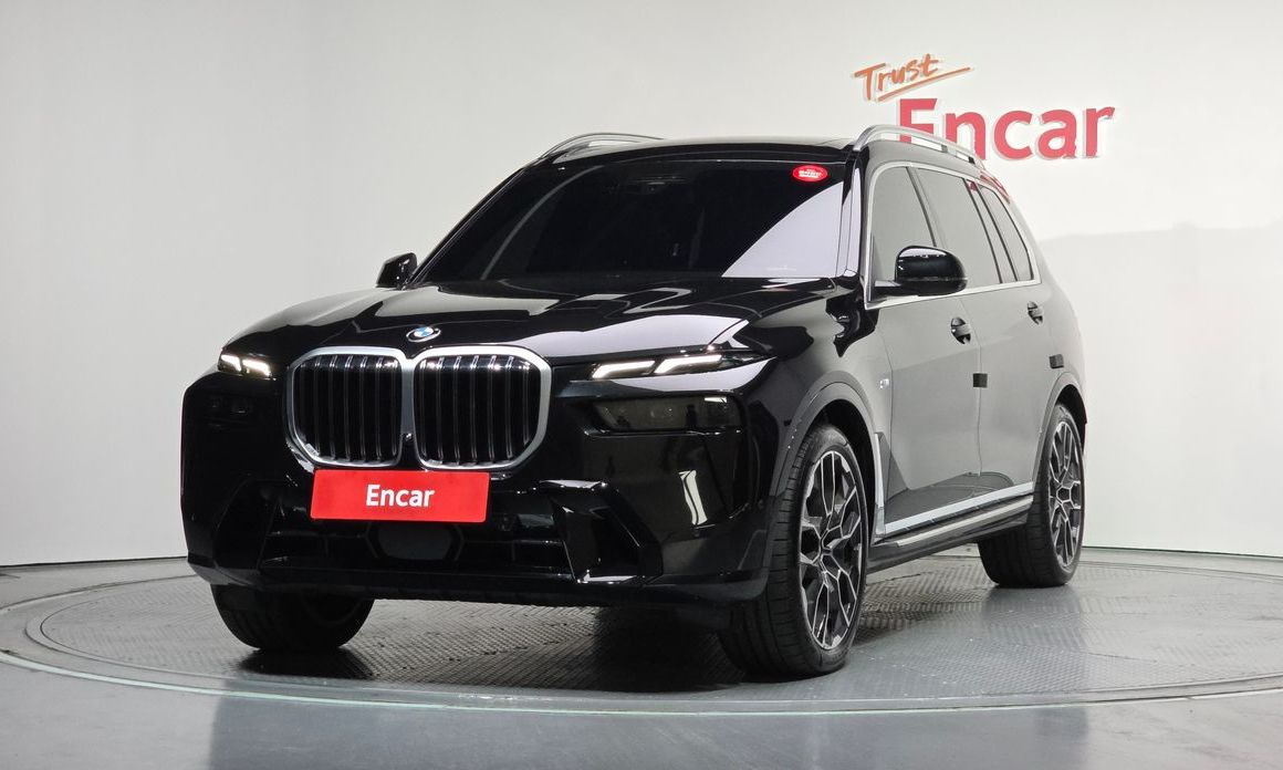 BMW X7 2025
