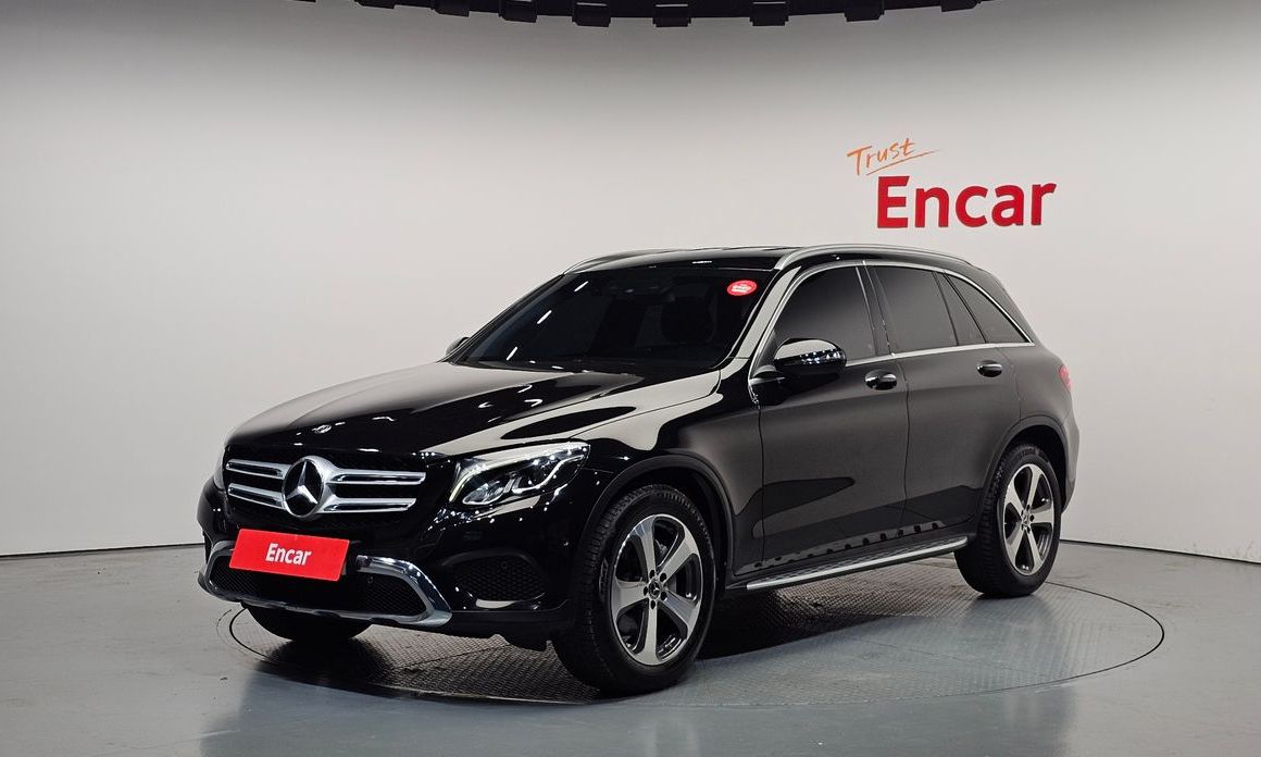 Mercedes-Benz GLC-Class 2019