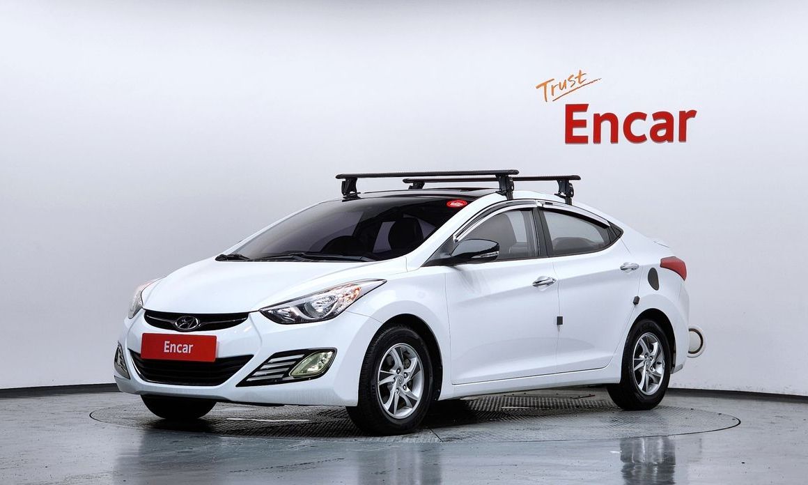 Hyundai AVANTE 2011