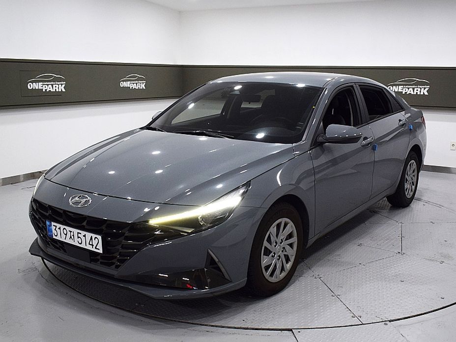 Hyundai AVANTE 2021