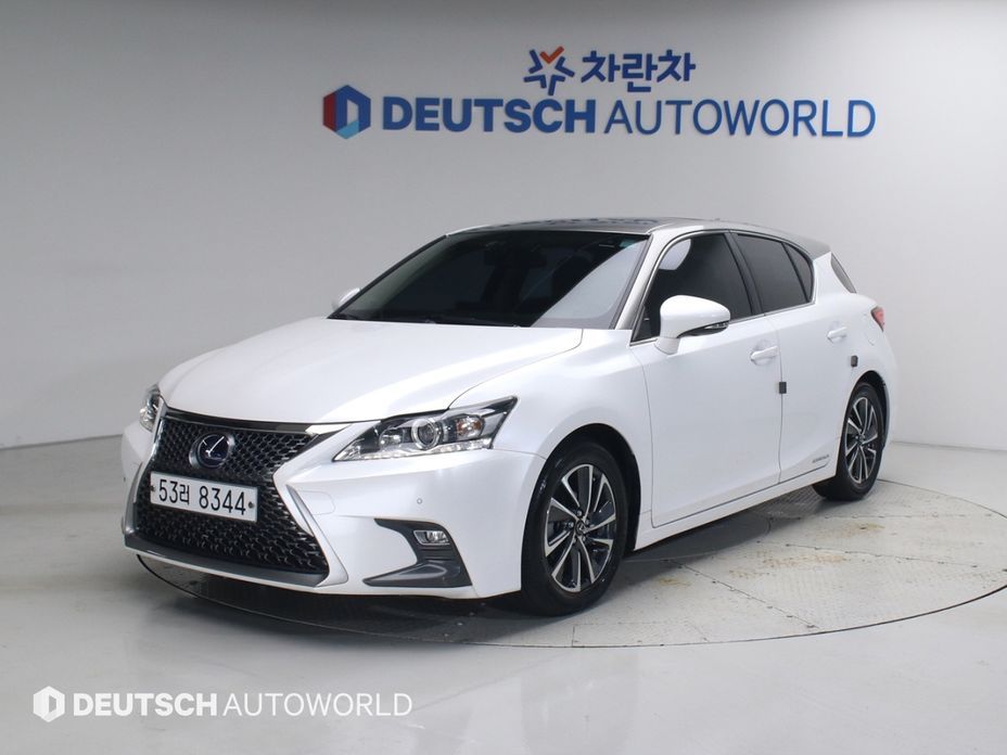 Lexus CT200h 2018