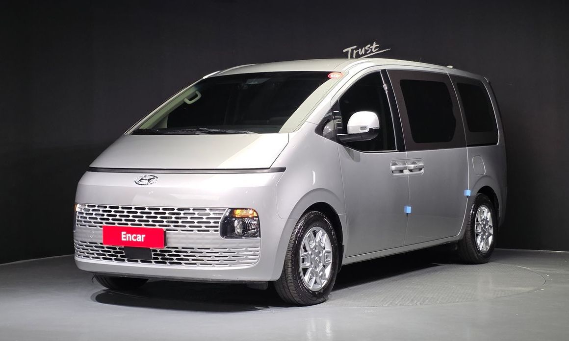 Hyundai Staria 2022