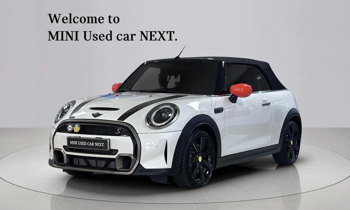 Mini Cooper Convertible 2024