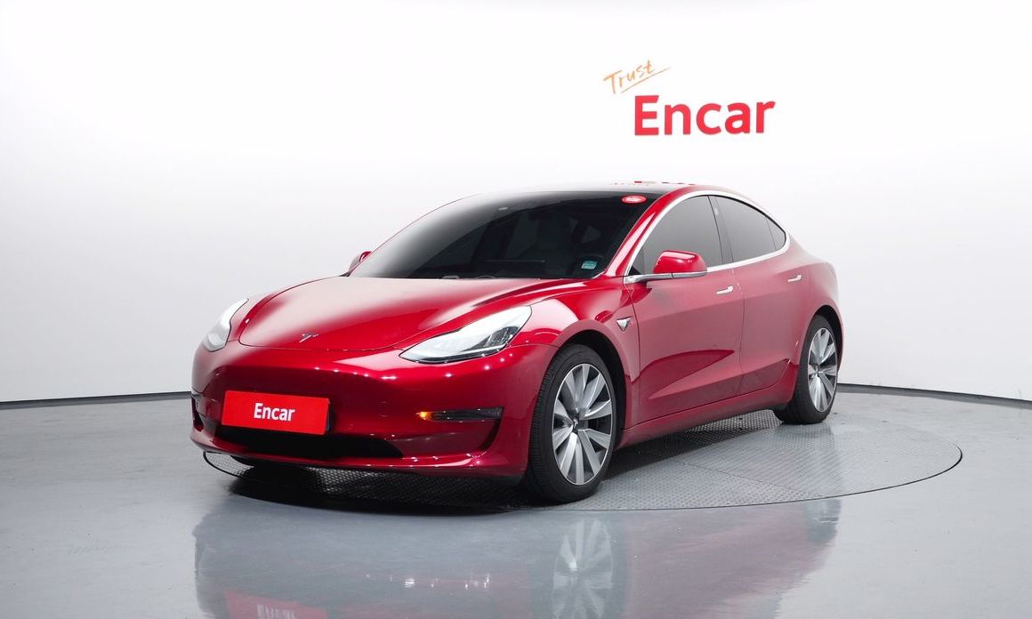 Tesla Model 3 2020