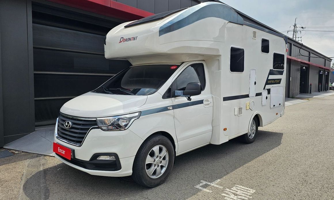 Hyundai Starex 2021