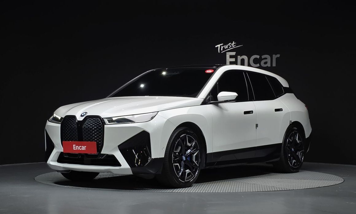BMW iX 2023