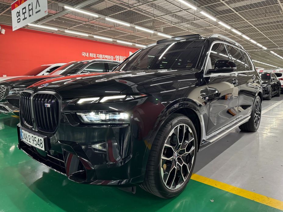 BMW X7 2024