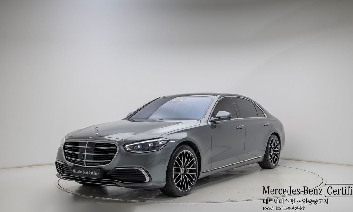 Mercedes-Benz S-Class 2025