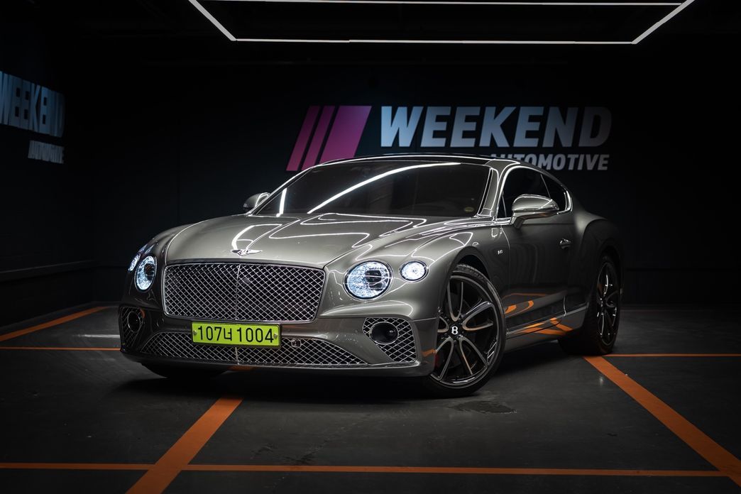 Bentley Continental 2021