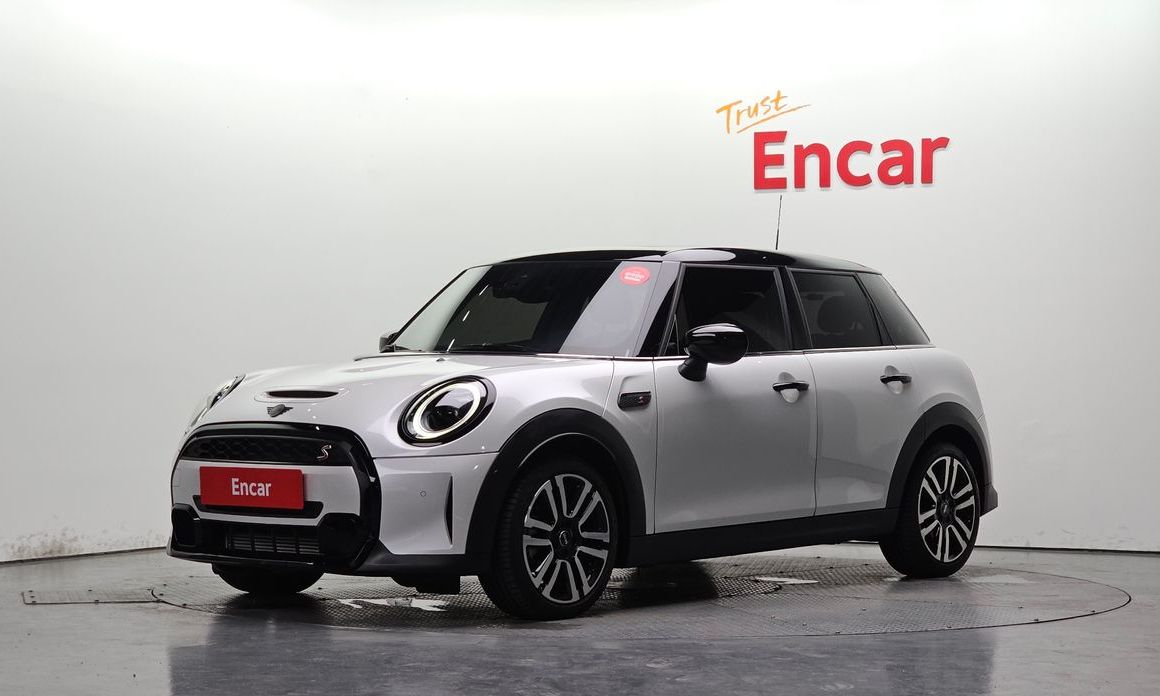 Mini Cooper 2024
