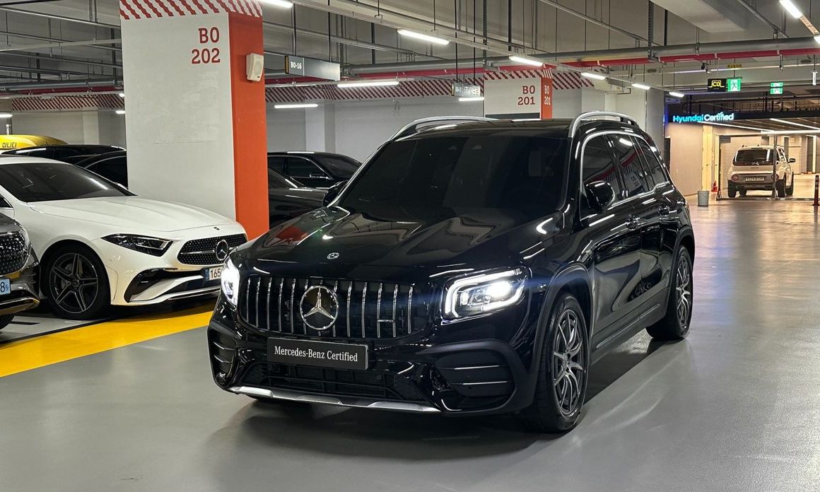 Mercedes-Benz GLB-Class 2023