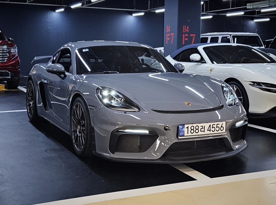 Porsche 718 2023