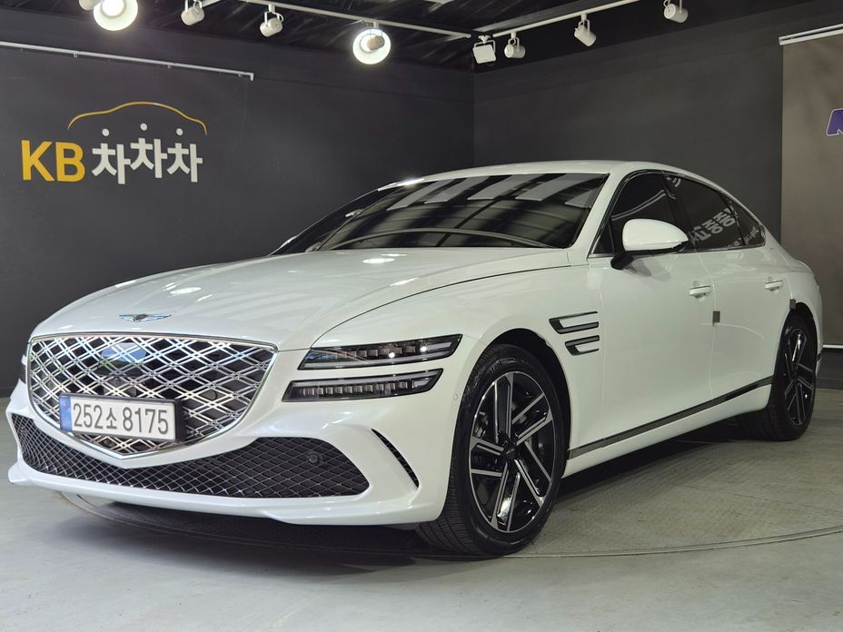 Genesis G80 2025