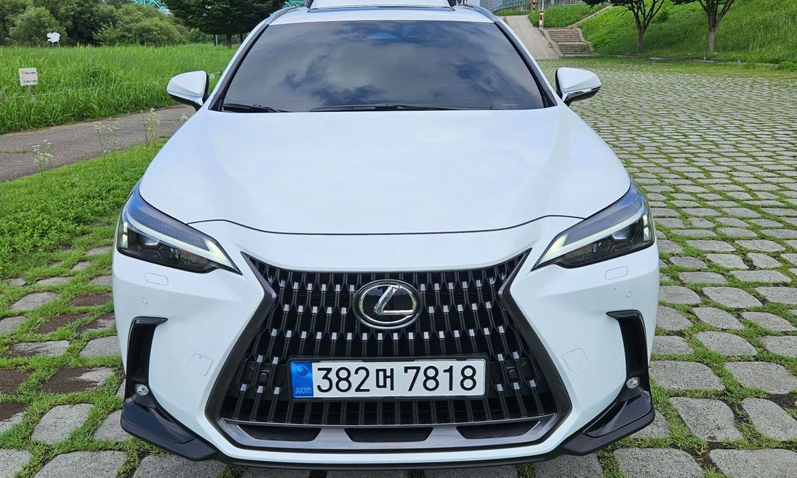 Lexus NX 2026