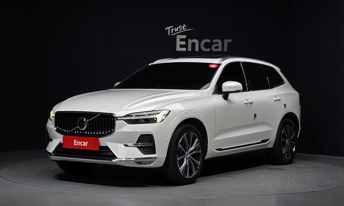 Volvo XC60 2022