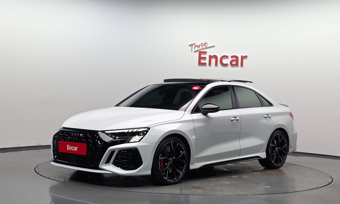 Audi RS3 2024