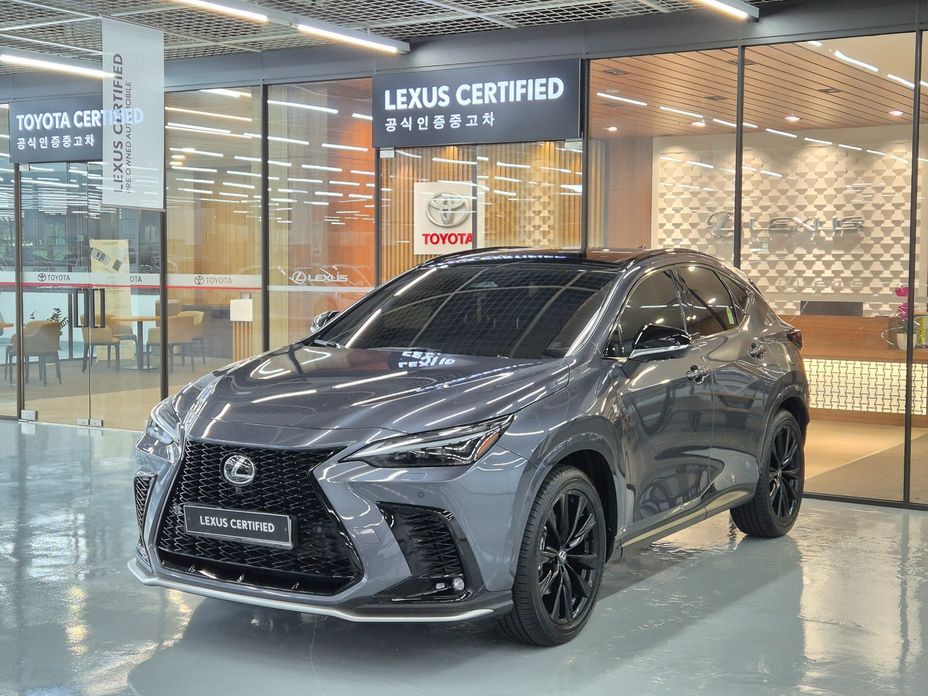 Lexus NX 2025