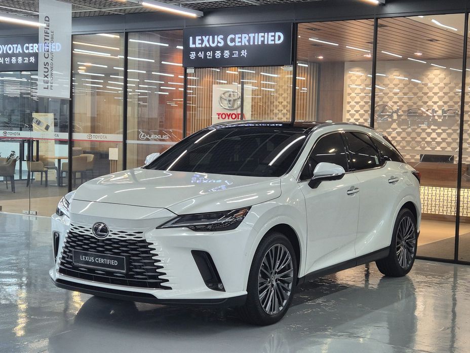 Lexus RX 2025