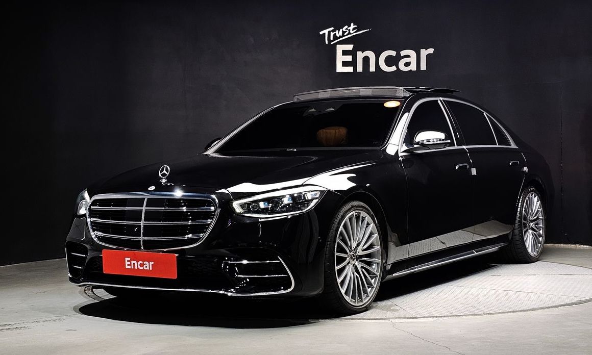 Mercedes-Benz S-Class 2025