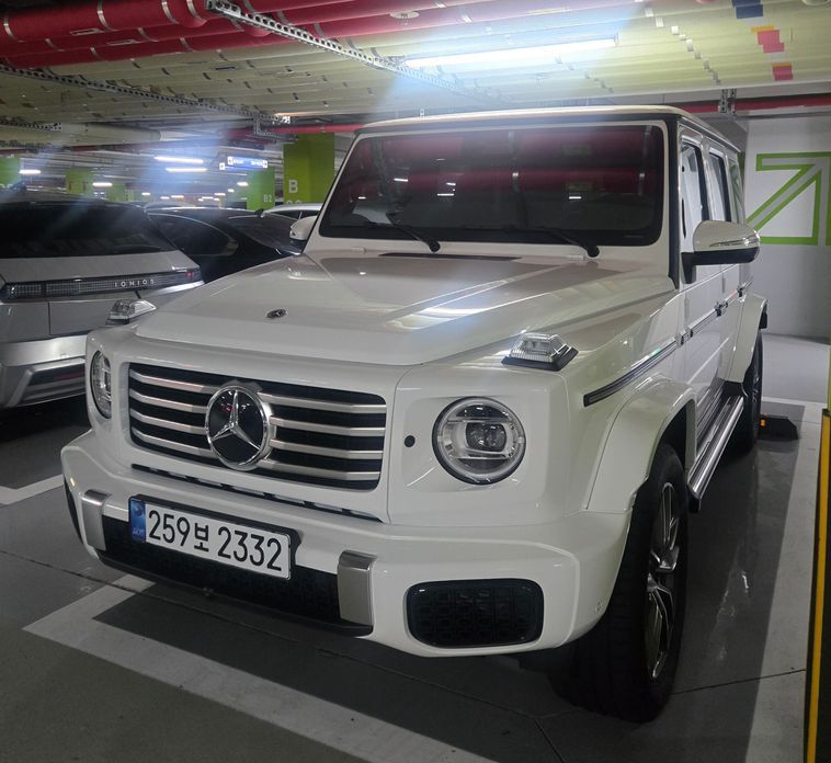 Mercedes-Benz G-Class 2026