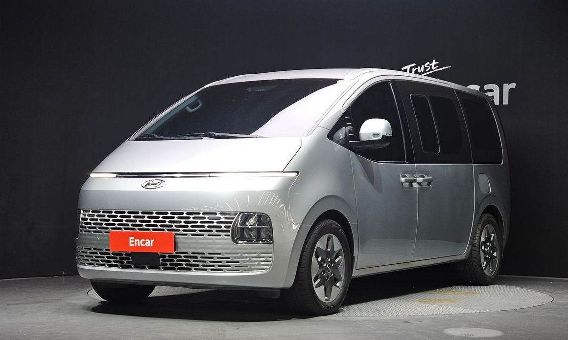 Hyundai Staria 2023