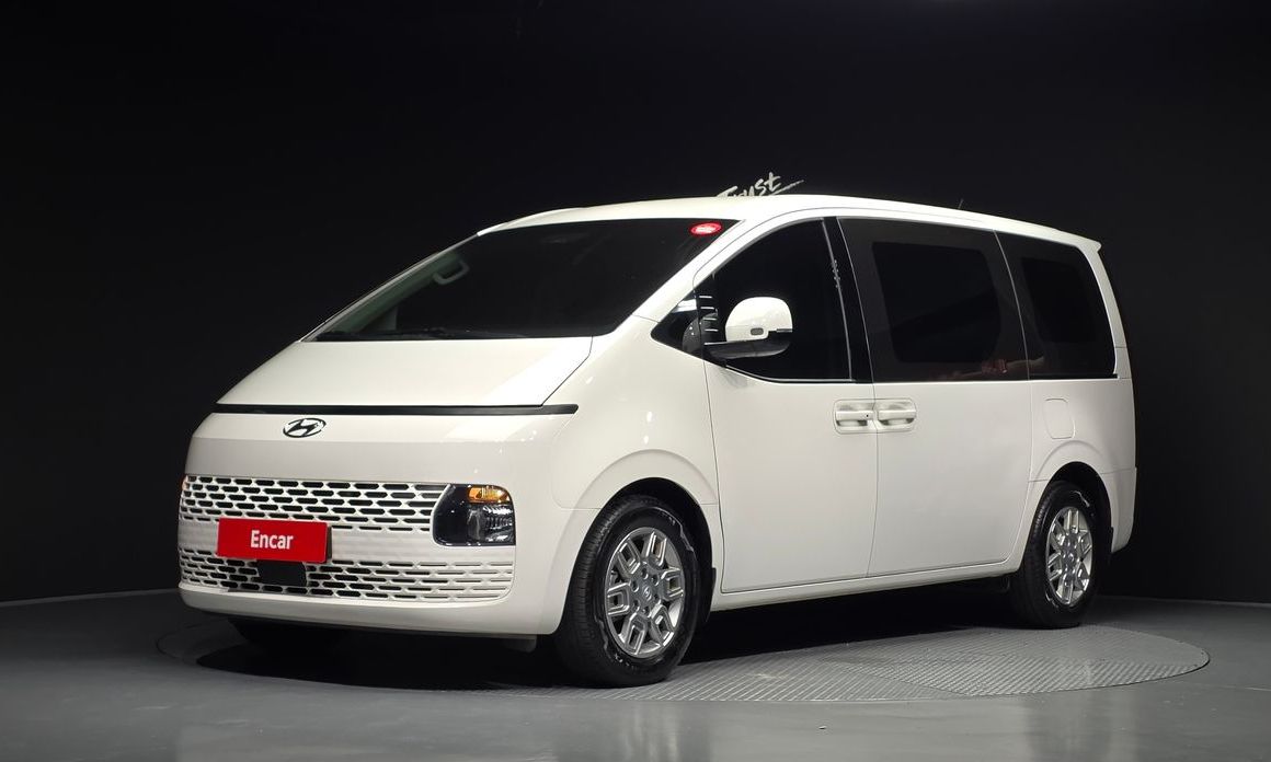 Hyundai Staria 2023