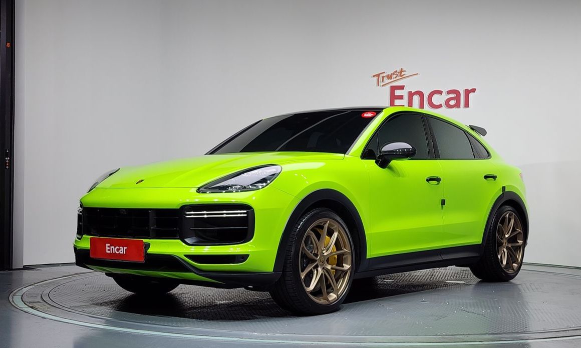 Porsche Cayenne 2022