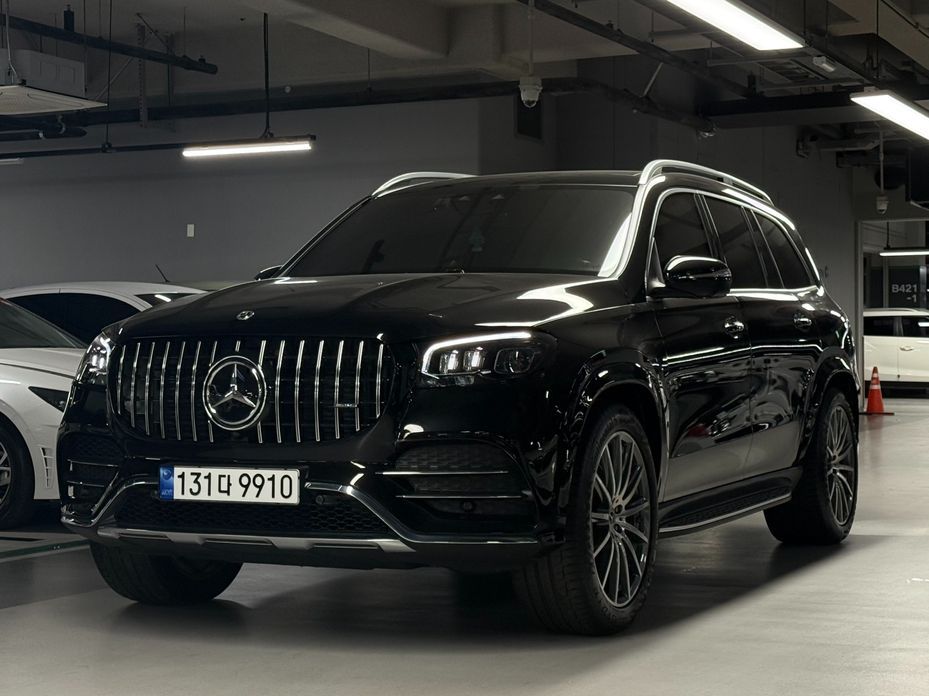 Mercedes-Benz GLS-Class 2023