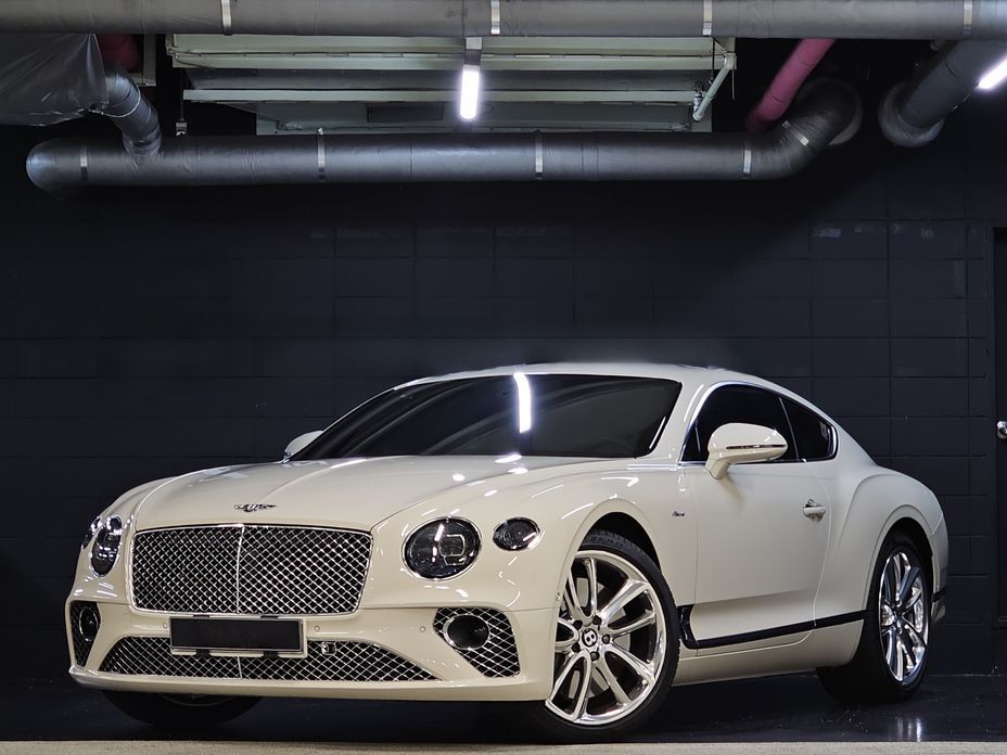 Bentley Continental 2023
