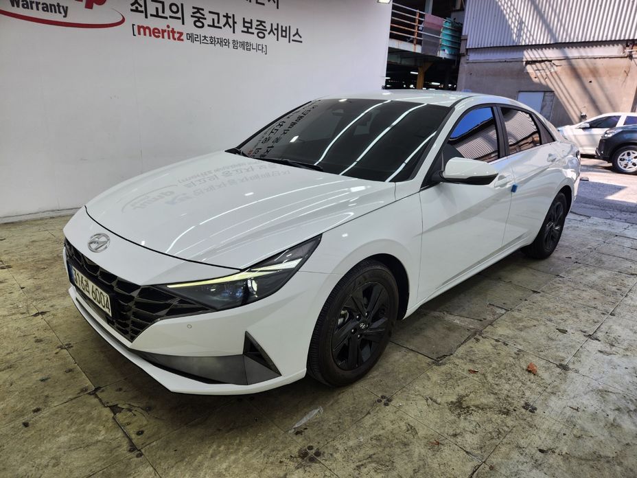Hyundai AVANTE 2021