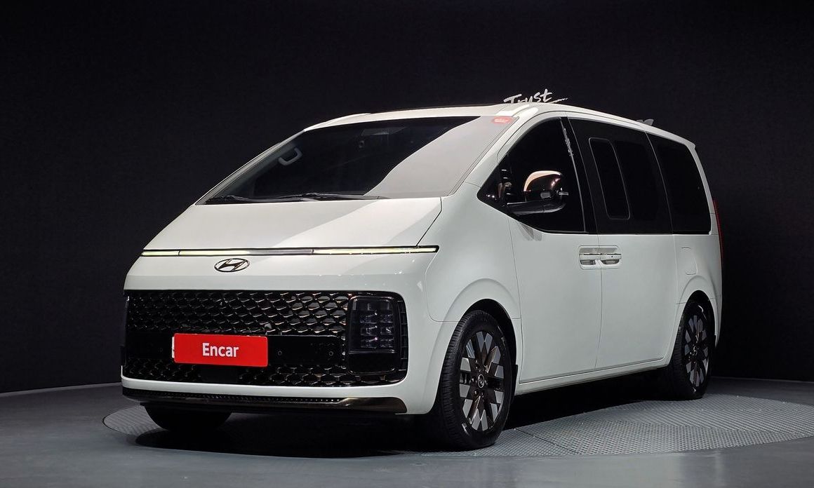 Hyundai Staria 2022