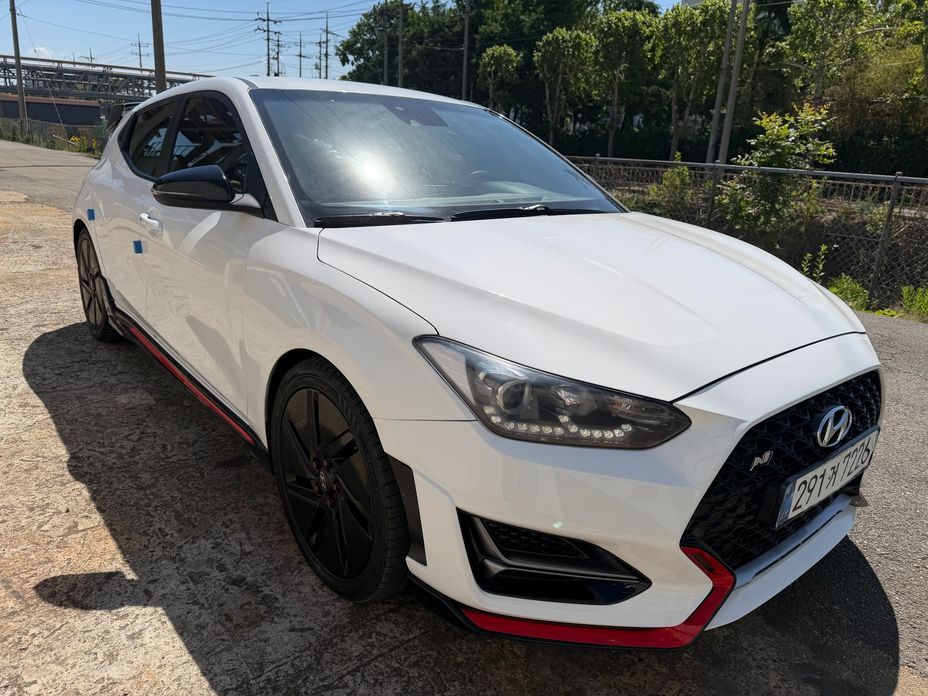 Hyundai Veloster 2021
