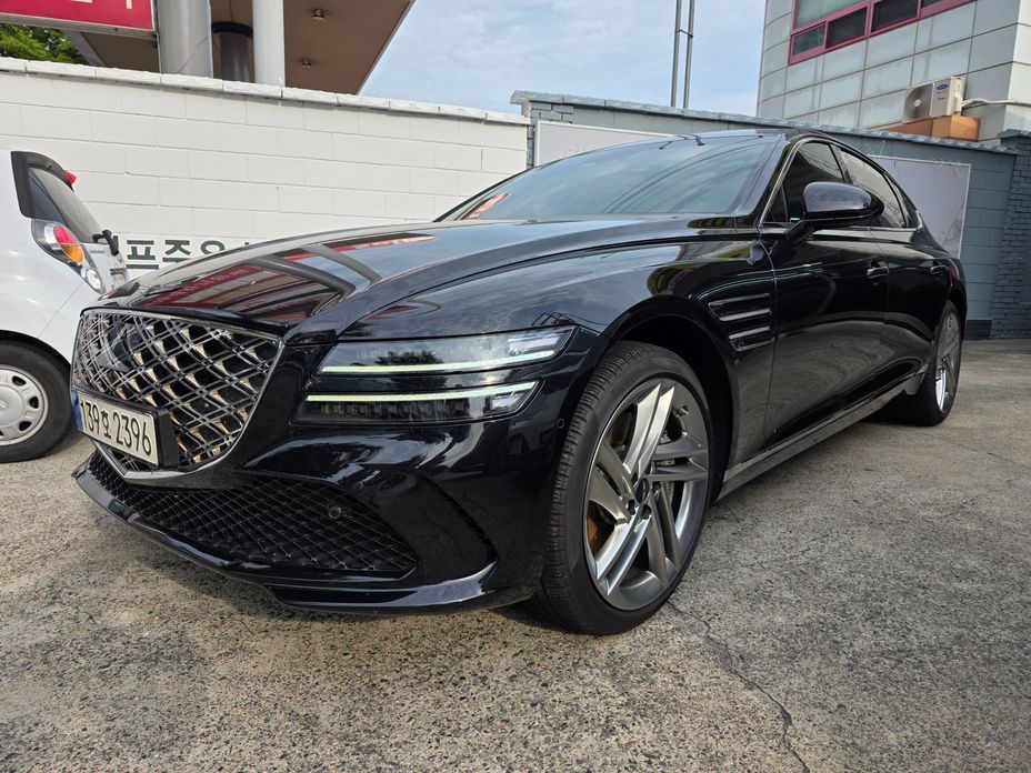 Genesis G80 2025