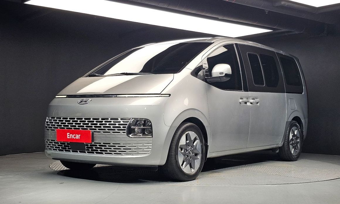 Hyundai Staria 2022