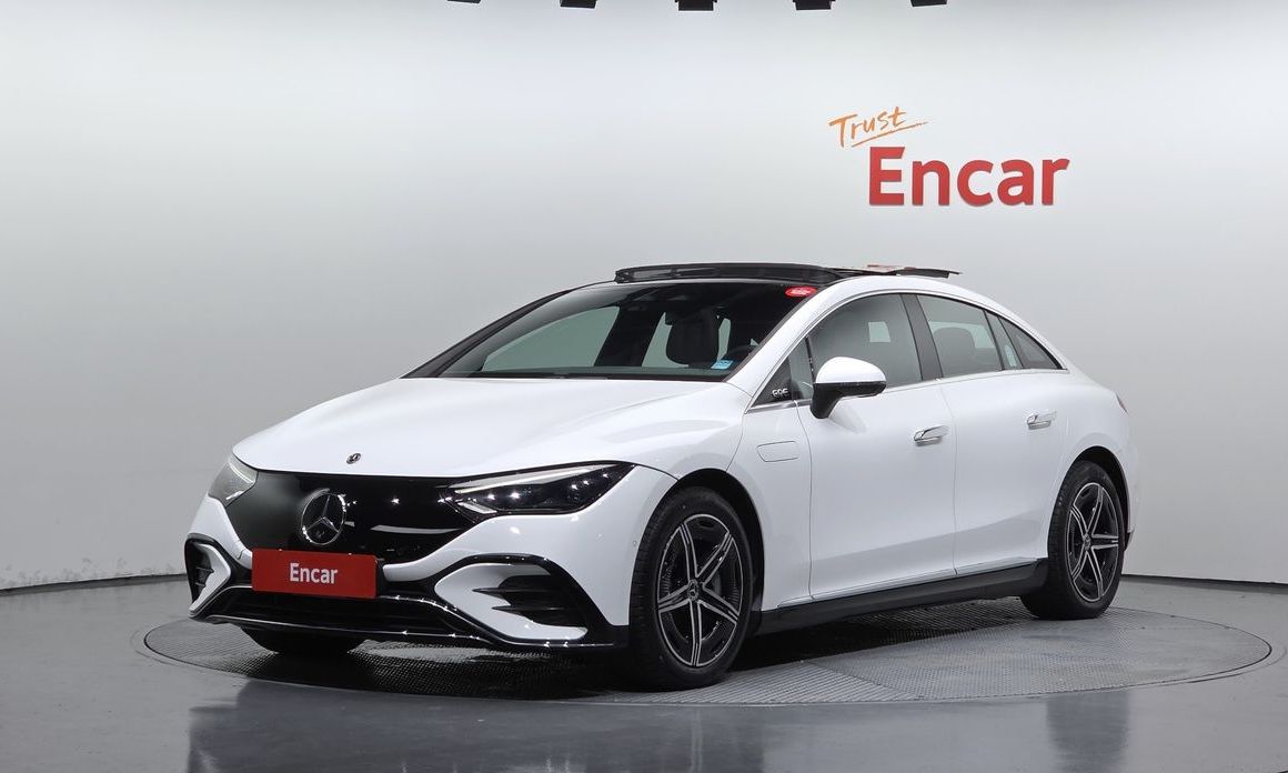 Mercedes-Benz EQE 2024