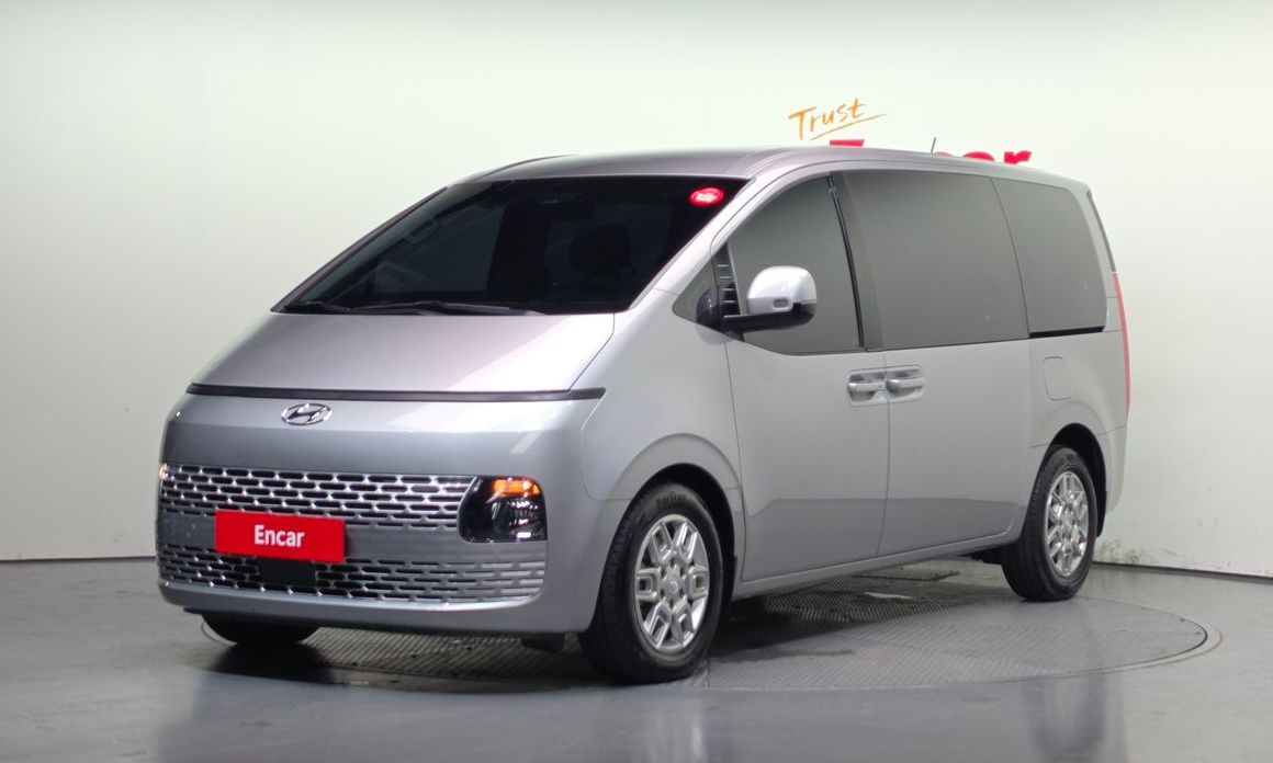 Hyundai Staria 2024