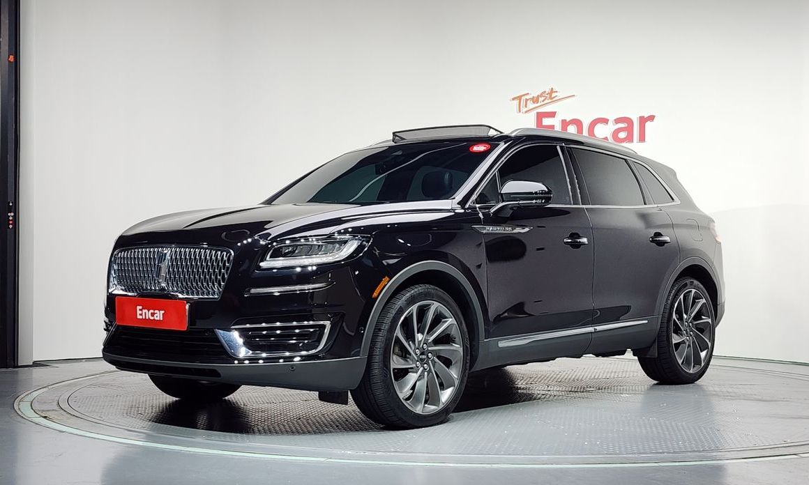 Lincoln Nautilus 2020