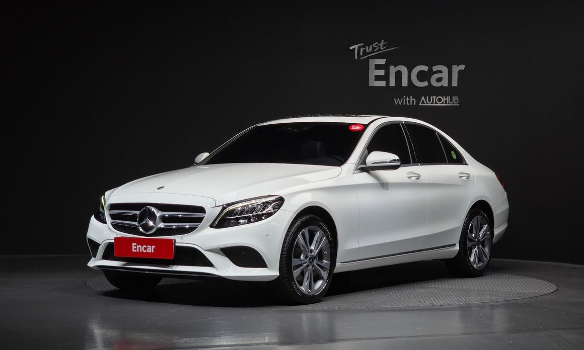 Mercedes-Benz C-Class 2020