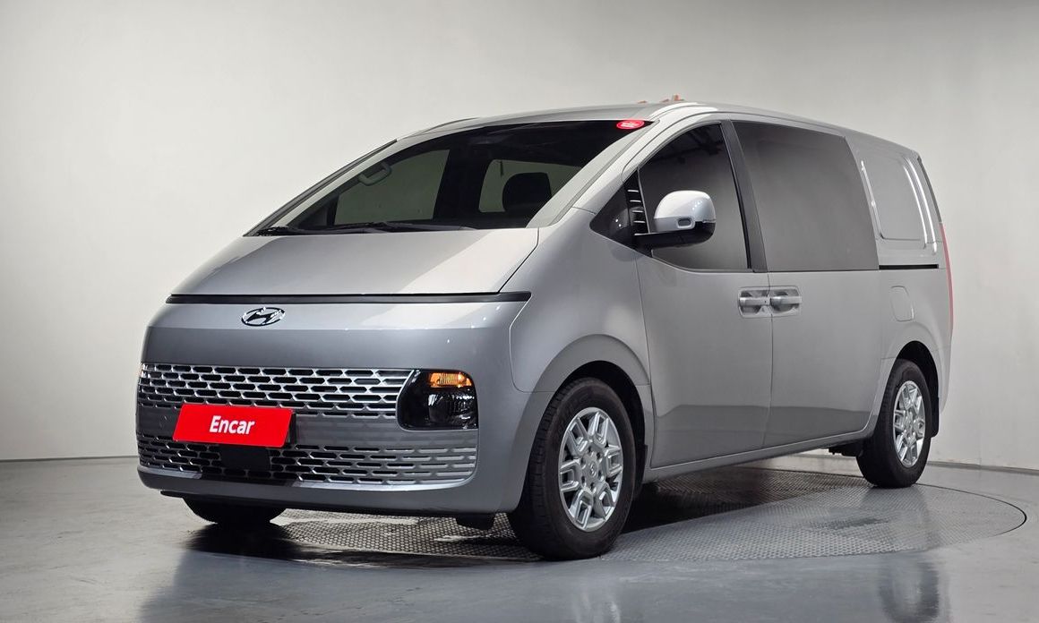 Hyundai Staria 2022