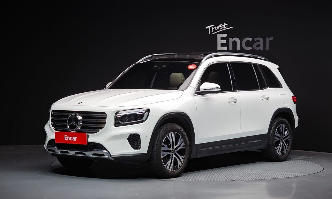 Mercedes-Benz GLB-Class 2024