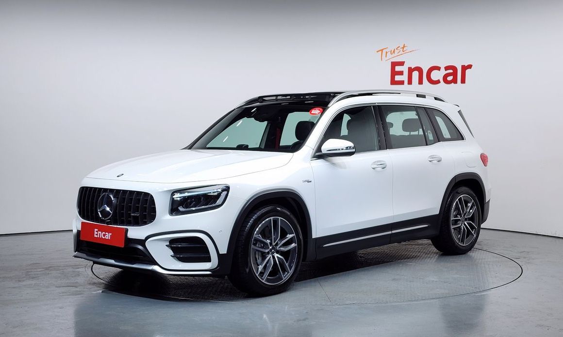 Mercedes-Benz GLB-Class 2025