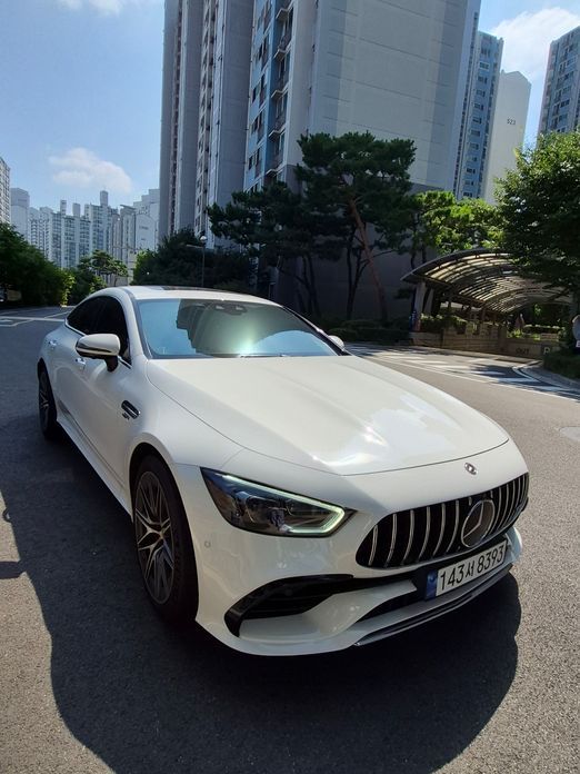Mercedes-Benz AMG GT 2023