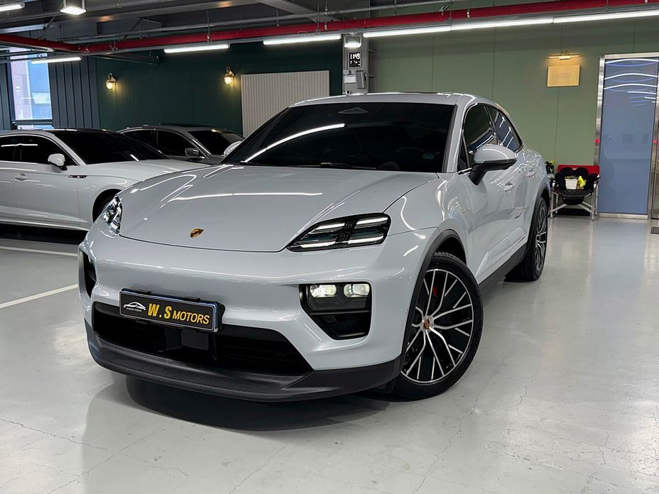 Porsche Macan 2025