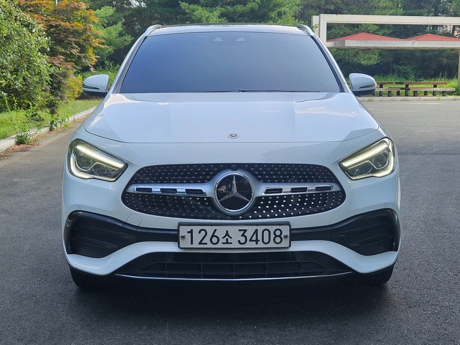 Mercedes-Benz GLA-Class 2023