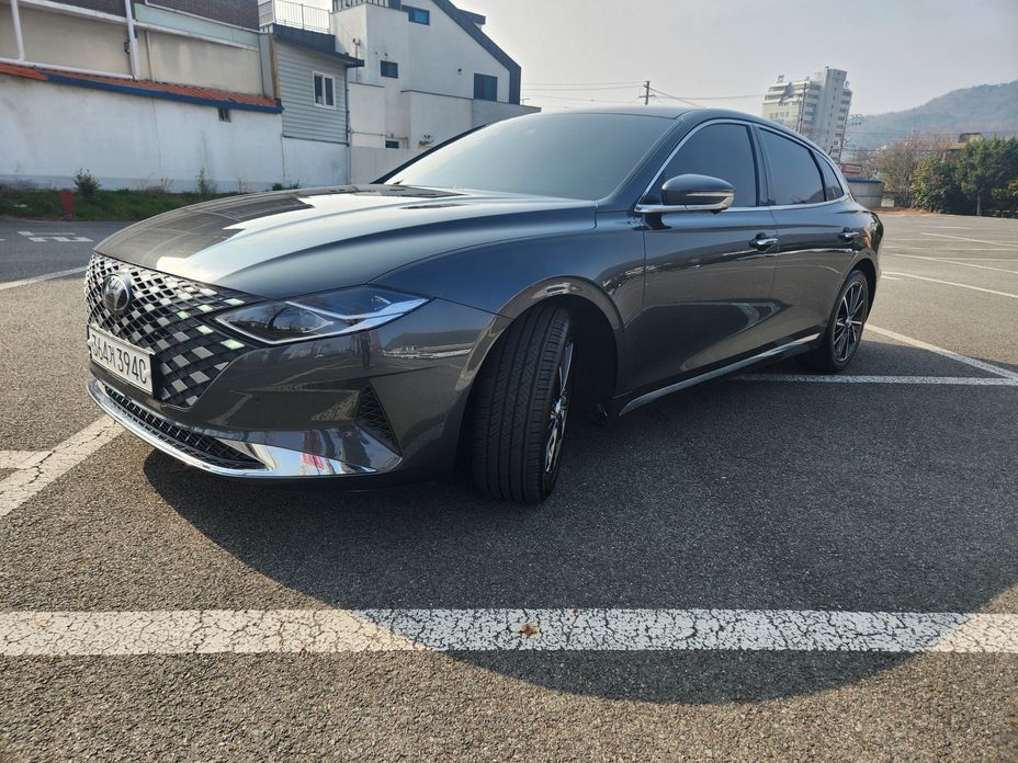 Hyundai Grandeur 2020