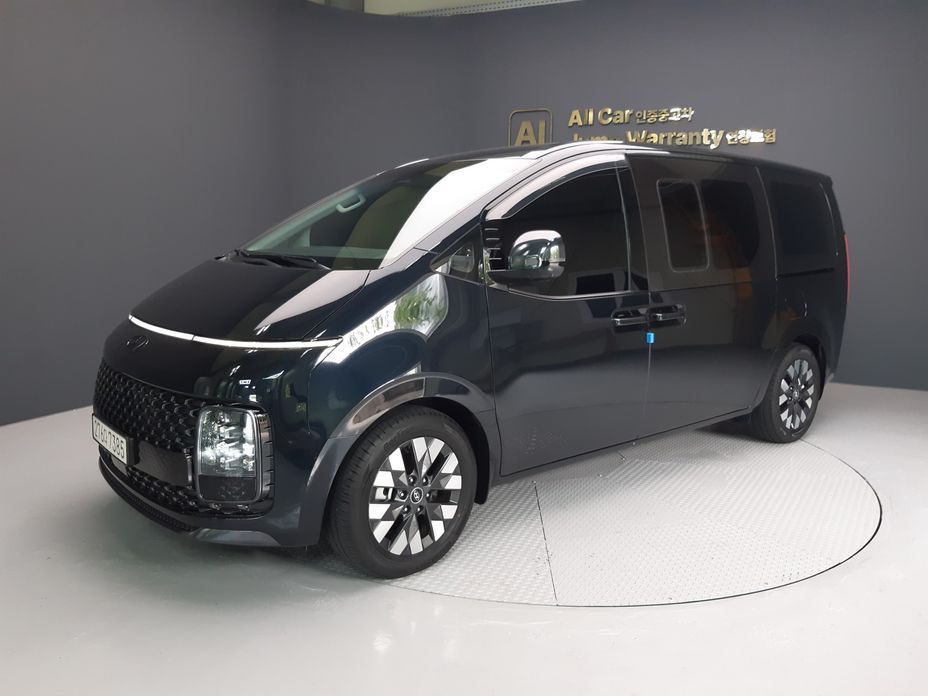 Hyundai Staria 2023