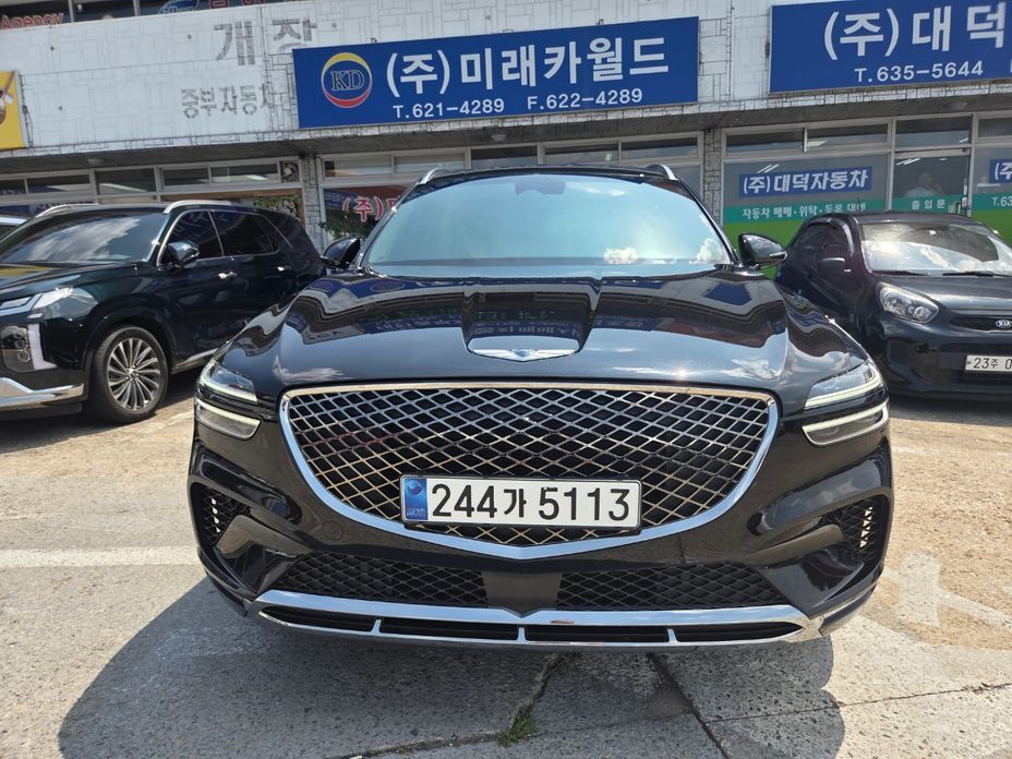 Genesis GV70 2024