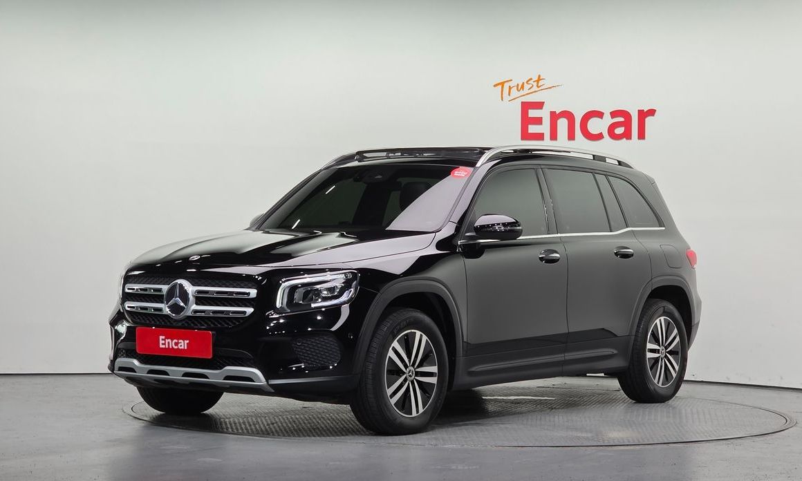 Mercedes-Benz GLB-Class 2021
